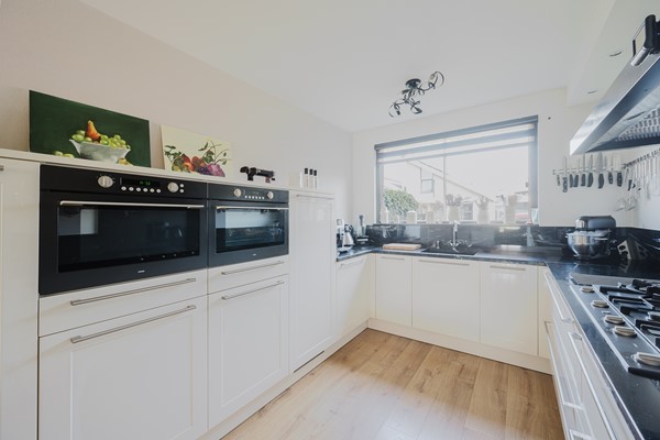 Medium property photo - Suze Robertsonstraat 18, 3207 VN Spijkenisse